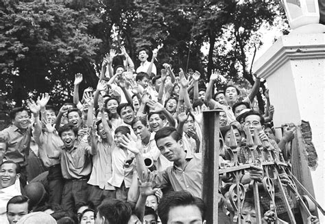 La Rivolta degli Studenti del Sud Vietnam; una fiamma di resistenza contro la corruzione e il dominio straniero